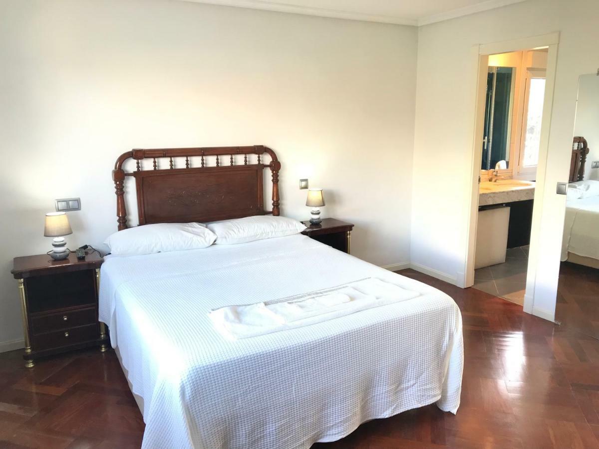 Villa Alojamiento Martel à Majadahonda Extérieur photo
