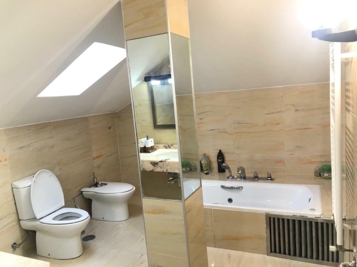 Villa Alojamiento Martel à Majadahonda Extérieur photo